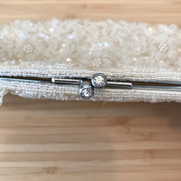 Vintage hand beaded sequin clutch - Picture 2 of 8